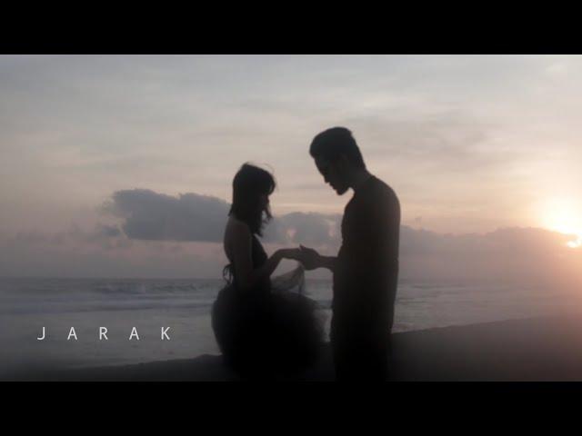 Gie - Jarak [OFFICIAL MUSIC VIDEO]