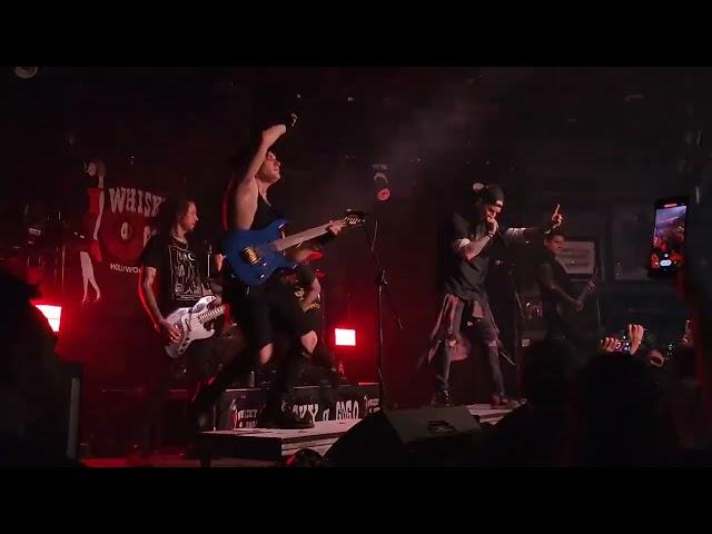 LIVE 2022: This War Is Ours (The Guillotine II) by @escapethefate