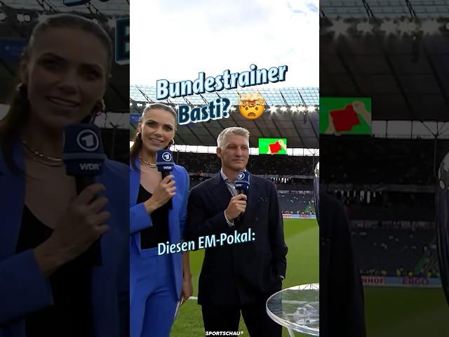 Schweinsteiger als Bundestrainer? | Sportschau Fußball #Shorts
