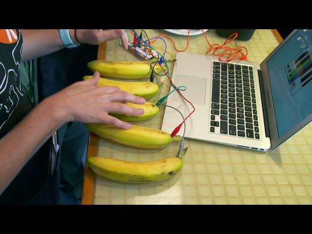 Enjoy The Dulcet Tones Of The Banana Piano | Street Science