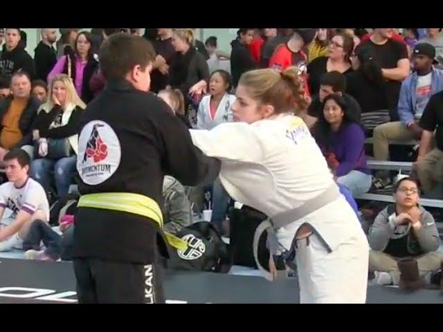 GIRL BEATS BOY @ GRAPPLING • Mixed Wrestling BJJ MMA • NAGA Submission Fighting