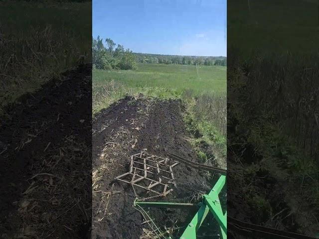 плуг бомет 3.30 по стоячій кукурудзі