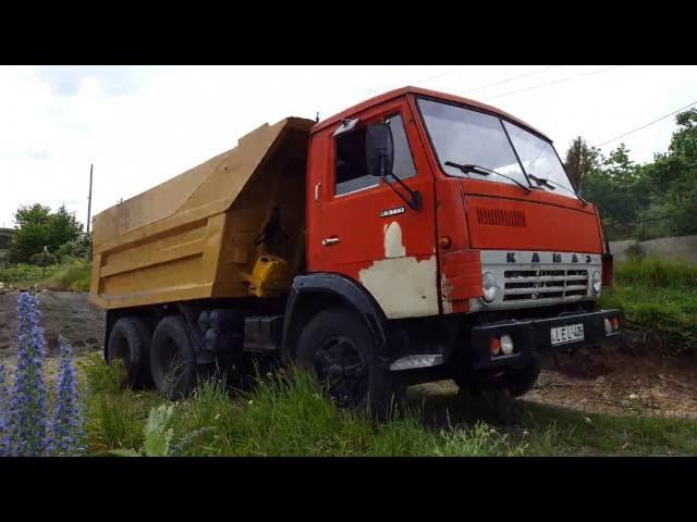 Русски самосвал КамАЗ-5511 / Russian truck KAMAZ-5511 in action