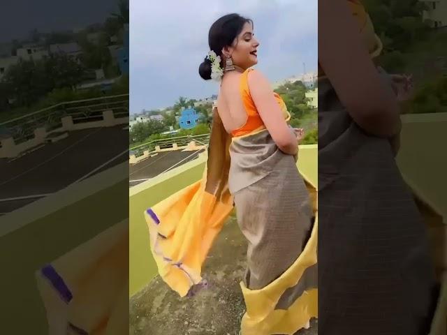 jhia tu kamaal  odia girls reels video /odia new tiktok video #shorts #tiktokvideo