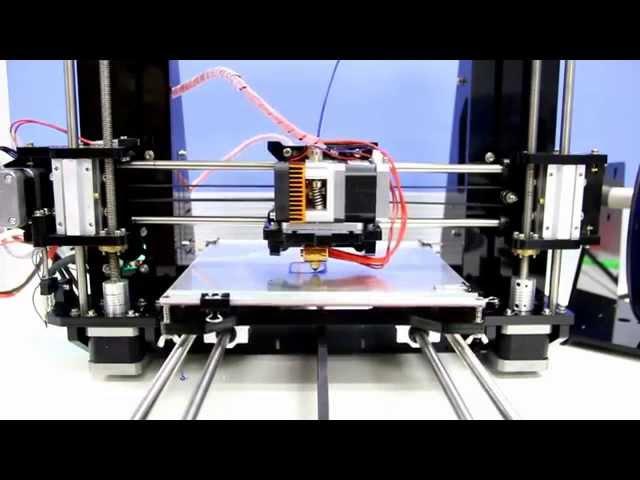 Geeetech prusa I3 X Printing Demonstration