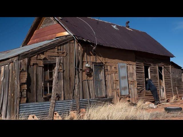 Visiting abandoned ghost towns with my semi truck