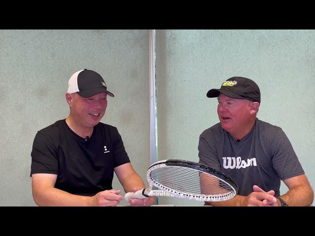 COACH ROB TRIES MY NEW RACKET THE SOLINCO WHITEOUT V2