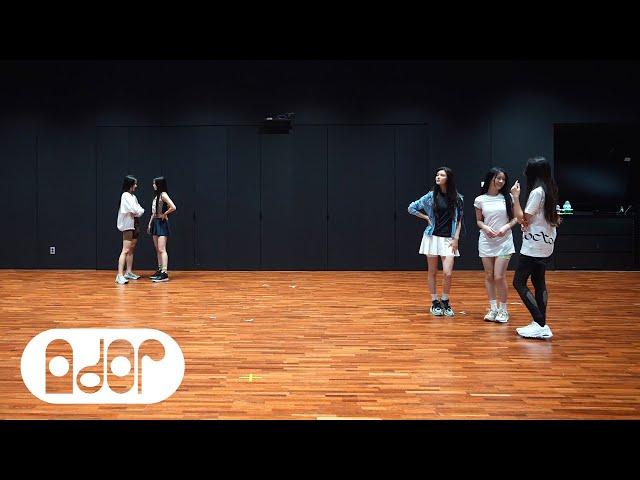 NewJeans (뉴진스) 'Hype Boy' Dance Practice