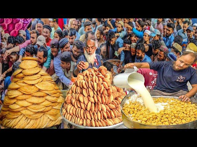 RUSH BEFORE IFTAR  IN PAKISTAN  CHOCK | CRAZY SCENE BEFORE IFTAR IN KARACHI