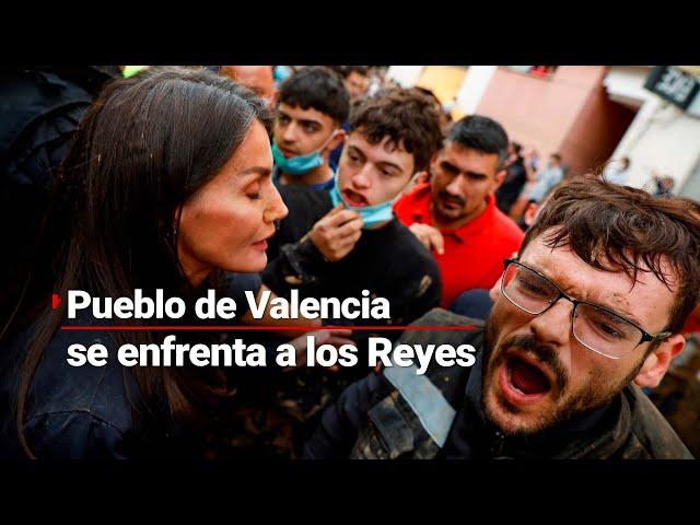 ESPAÑOLES REACCIONAN CONTRA LOS REYES | El Rey Felipe VI y Letizia visitan Valencia en la crisis