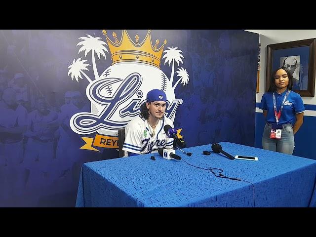 Ryan Fitzgerald rueda de prensa luego de ganar con los Tigres del Licey