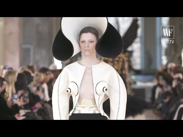 SCHIAPARELLI | HAUTE COUTURE | ВЕСНА-ЛЕТО 2022 |НЕДЕЛЯ ВЫСОКОЙ МОДЫ В ПАРИЖЕ