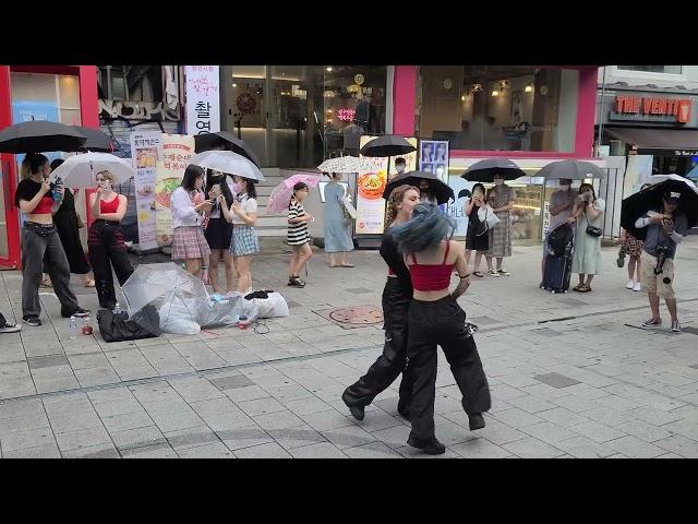 [Kpop Busking in Hongdae] ITZY YEJI&RYUJIN 'Break My Heart Myself‘ dance Cover by 6aes Crew