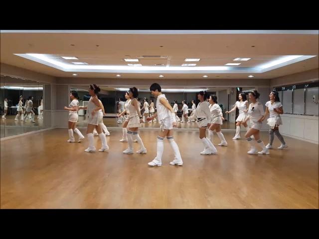 A Beautiful Sunday Line Dance(Beginner Level)