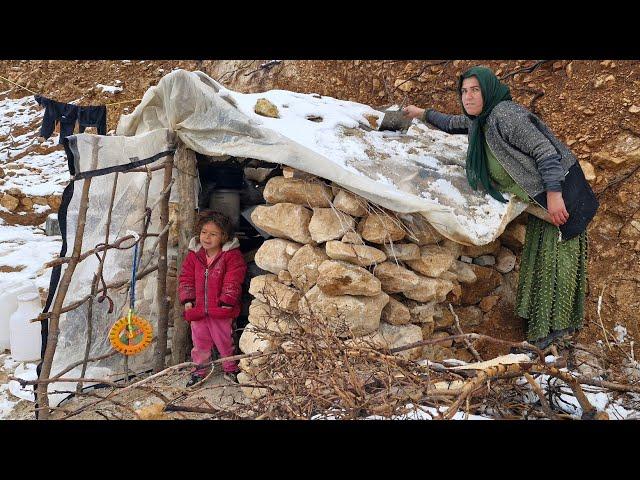 "The Hard and Challenging Life of a Cavewoman in the Heart of a Snowy Mountain"