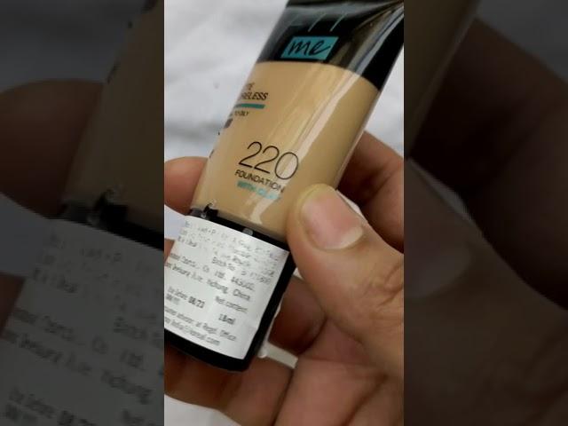 *NEW* Maybelline fit me Matt+ poreless Foundation in a Tube Review+ Demo shade 220 #shorts #youtubes