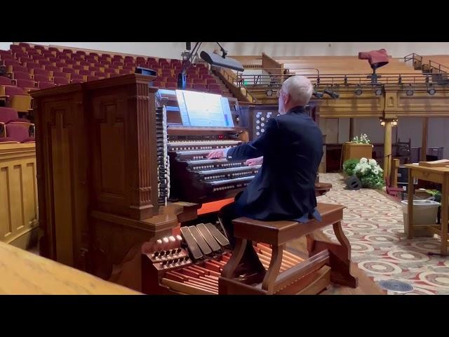 Hunting Horn Scherzo, by Alexander Schreiner, James Welch at the Tabernacle organ, Salt Lake City