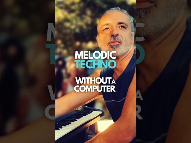 #melodictechno without a Computer - #livelooping