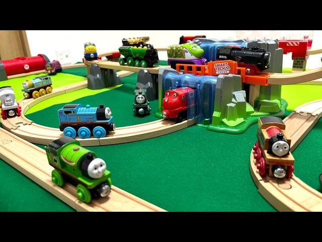 Brio & Wooden Train Thomas & Wooden Chuggington  3 courses with waterfalls