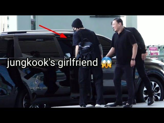 Jungkook bring his girlfriend at the airport #bts#jungkook#video