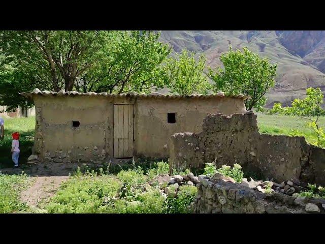 Посевное поле в Урметанe.Потрясающая природа Таджикистана.Sowing field.Stunning nature of Tajikistan