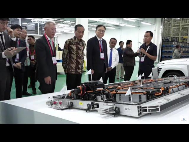 Presiden Jokowi Lihat Langsung Pabrik Baterai Listrik Terbesar di Asia Tenggara