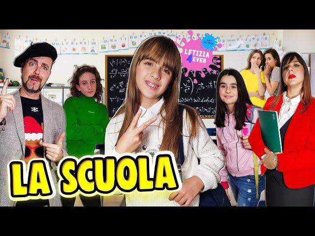 LETIZIA SCOPRE CHE LE BULLE SONO NELLA STESSA SCUOLA CON TUTTI NOSTRI NUOVI AMICI (EP.1 Art School)