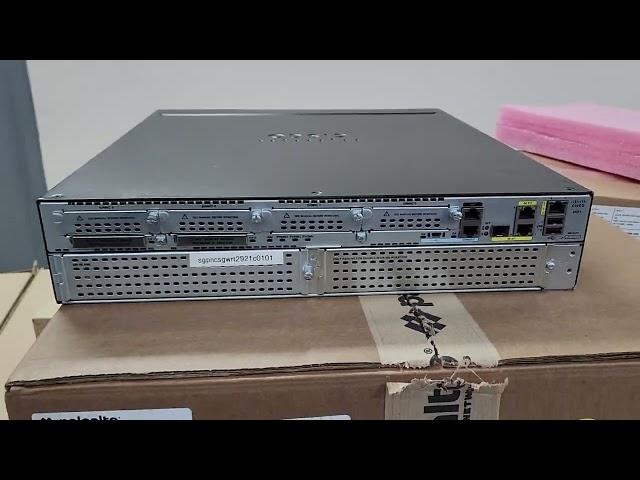 Router Cisco ISR 2921 #cisco #router #network #networkdevices