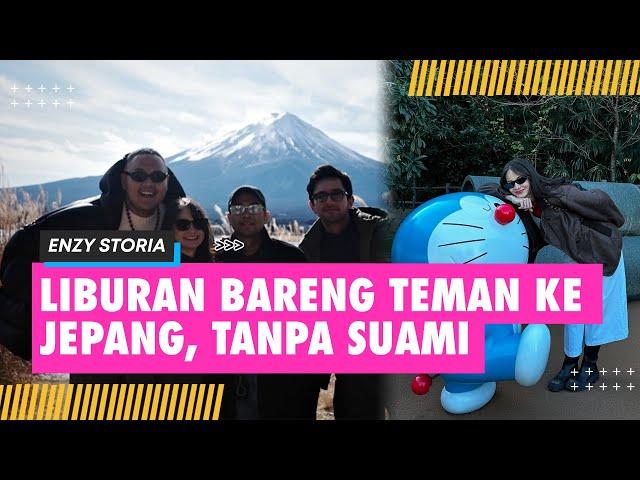 Potret Enzy Storia Liburan ke Jepang Tanpa Suami, Bersama Teman-Teman Ketemu Doraemon