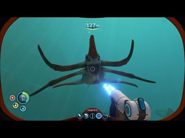 Safely Scan a Reaper Leviathan in Subnautica