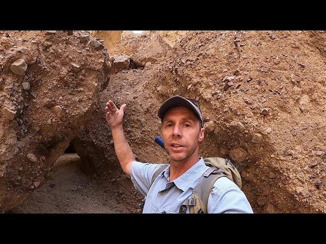 Geology of the amazing and tight slot canyons of Death Valley National Park