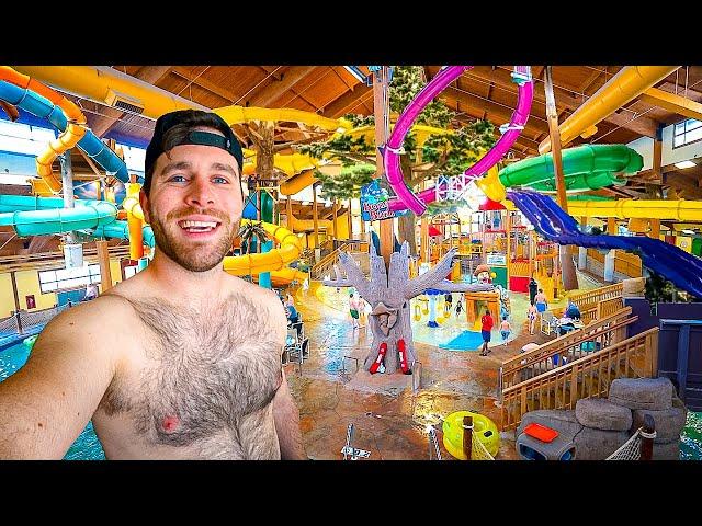 MASSIVE INDOOR Water Parks at Wisconsin Dells Wilderness! One Of Americas LARGEST Indoor Water Parks