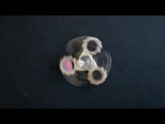 Shutterspeed and Frame Rates // Explained with a Fidget Spinner
