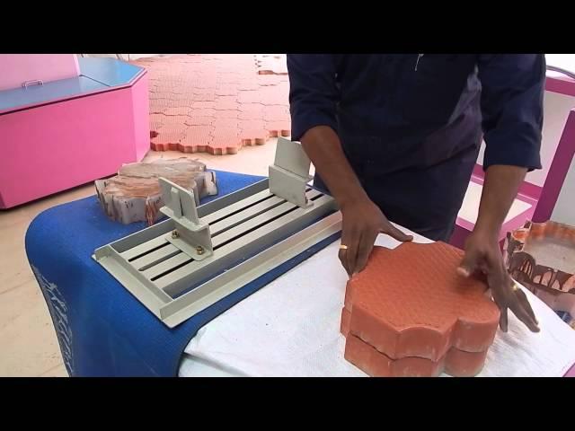 Demoulding of Plastic Moulds