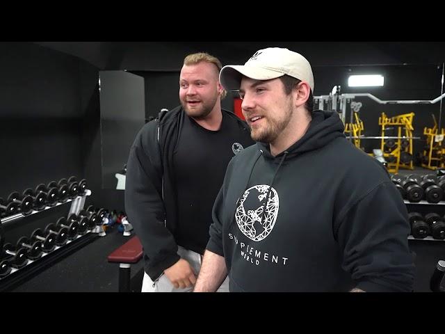 Travis Smith and Paul Farbacher Train Chest! Will Trav outbench a world record powerlifter?!