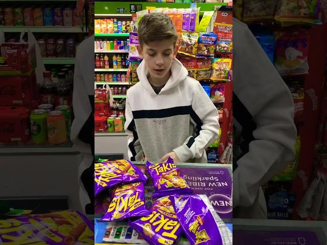 Rich customer came to my shop #london #shortvideo #funnyvideo #takisfuego #comedy