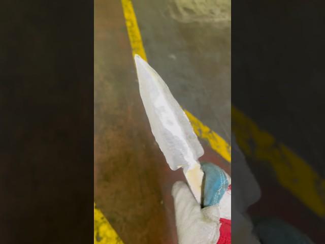 Attempting to making a throwing knife! #moltenmetal #throwingknife