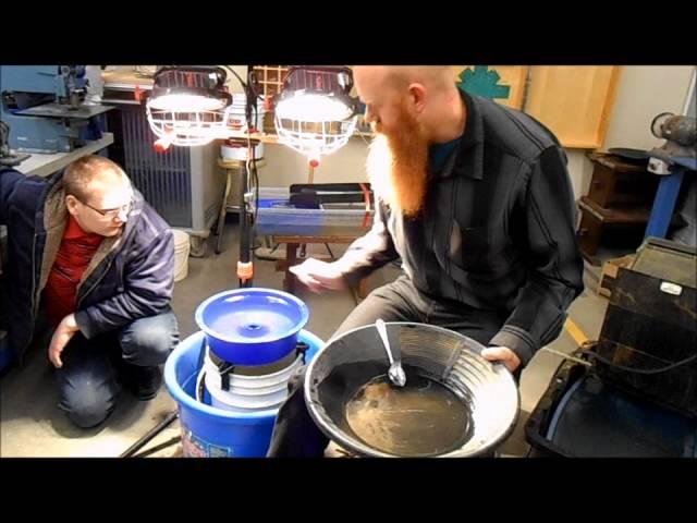 Gold Mining Course, How to use a Blue Bowl