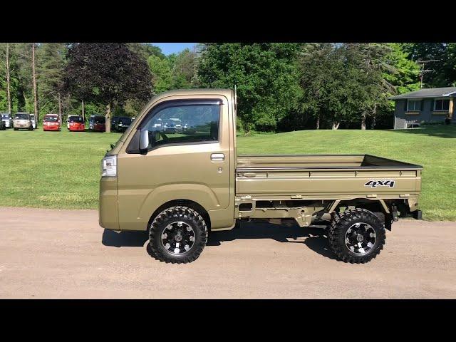 2016 Toyota Pixis Mini Truck with Automatic Transmission