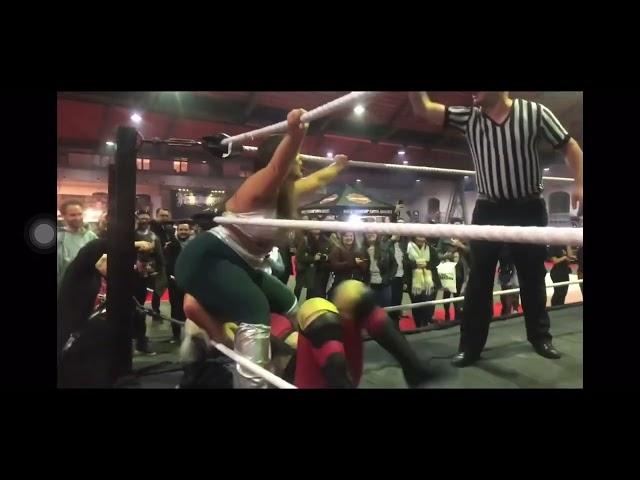 Double stinkface into a tbone suplex | wrestling in Brussels