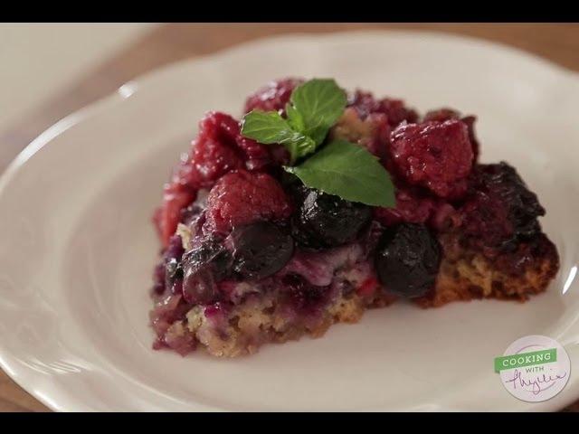 Fix-It and Forget-It: Slow Cooker Berry Cobbler