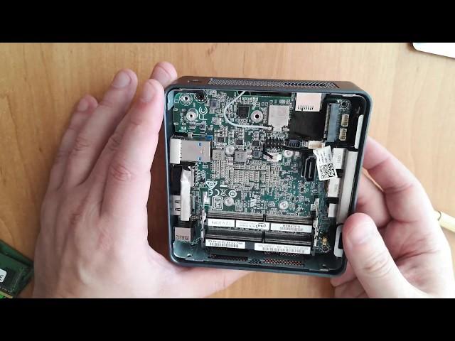 Intel NUC8I3BEK review, disassembly, replacement of components, insides (Разборка, обзор изнутри)