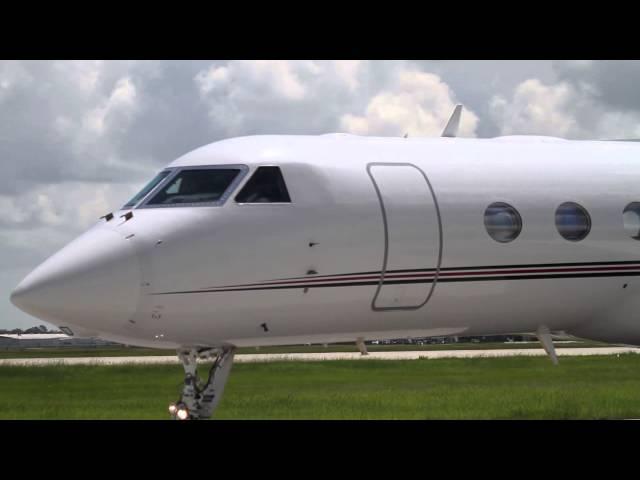 Houston Hobby Airport Plane Spotting- Lots of Biz Jets!
