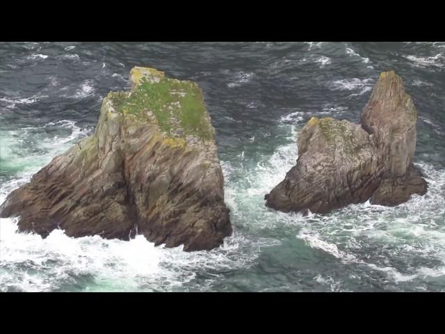 SLIABH LIAG CLIFFS - Shanbally, Co. Donegal, Ireland (www.TravelersWithABucketList.com)