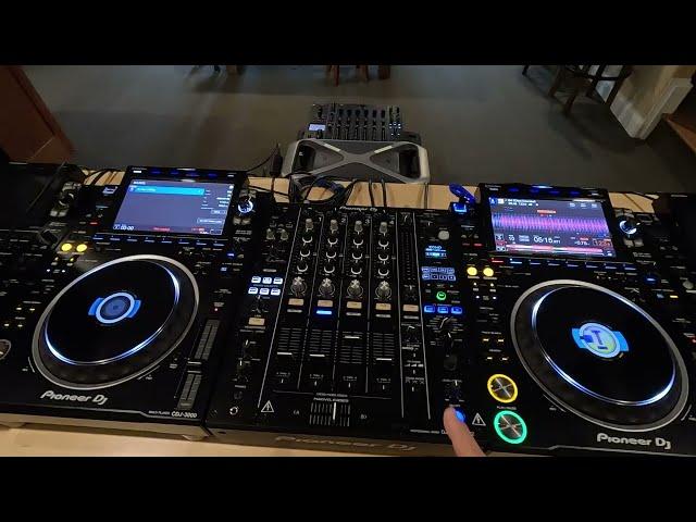 Pioneer DJ DJM-900NXS2 sound clarity on main outputs. DJM-V10, CDJ-3000, XDJ-RX3, 900 Nexus 2