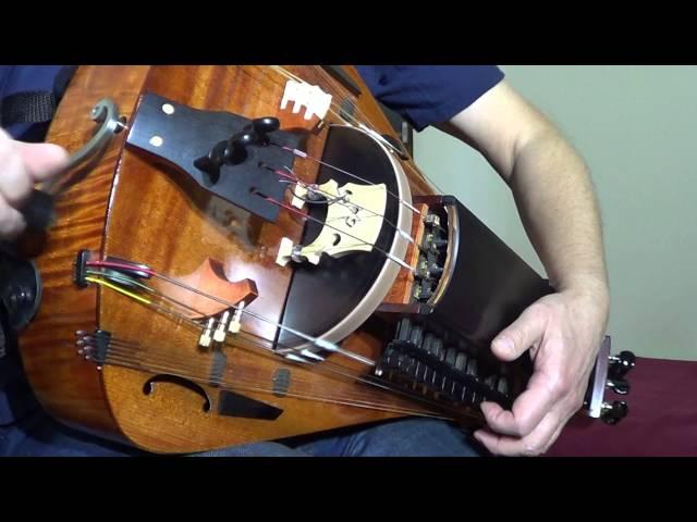 Bulgarian Tunes on Hurdy-Gurdy. Solnce Gree/Teche Mi Voda Studena