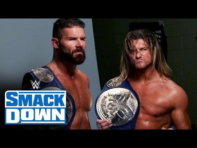 Ziggler and Roode take photos with the Tag Team Championships: SmackDown Exclusive, Jan. 8, 2021