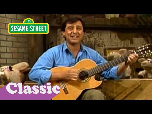 Baa Baa Bamba Song with Luis | Sesame Street Classic