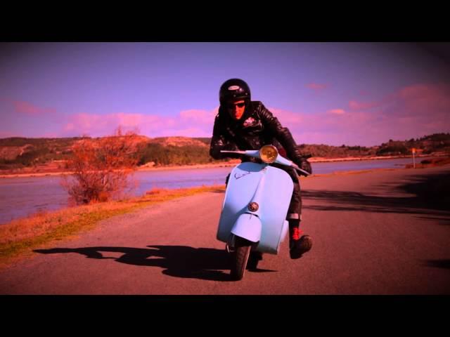 Bob's Not Dead! - Rock'n Roll Vespa - CLIP Officiel