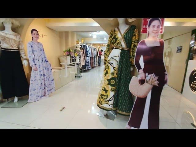 Muslim Dresses Wholesale Shop at #pratunammarket #bangkok #thailand #wholesalemarket #shopping